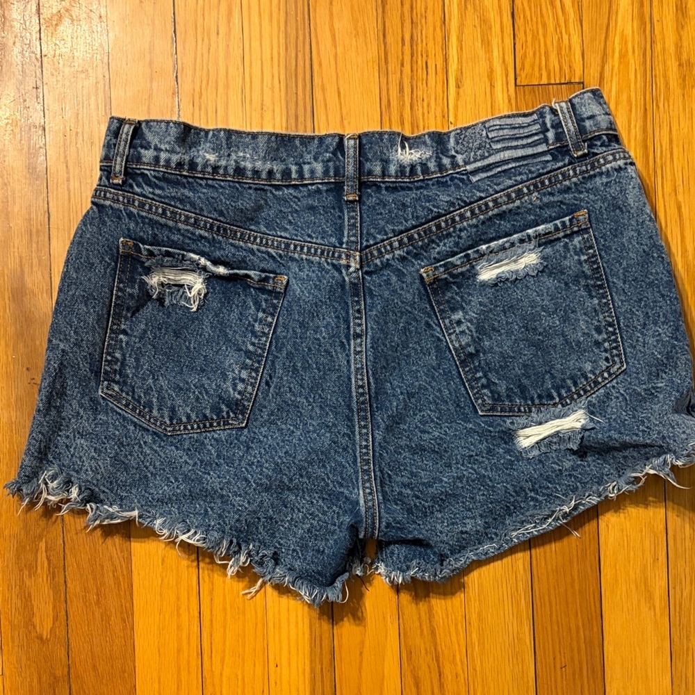 REVICE Blue Distressed Jean Shorts - Picture 3 of 4